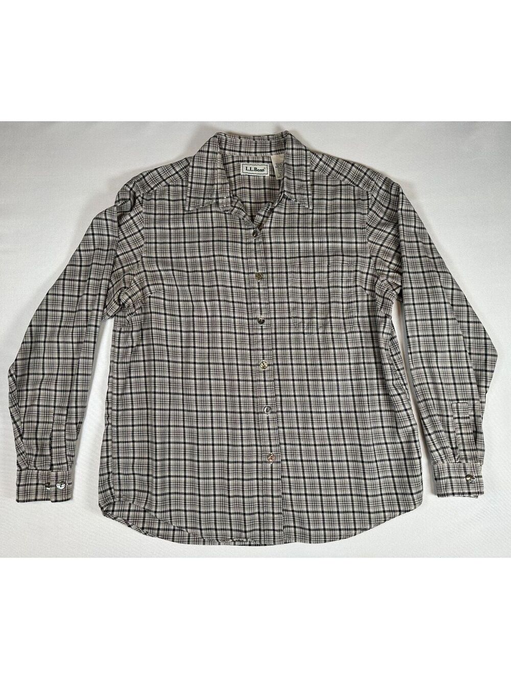 L.L. Bean Womens Button-up Plaid Pattern 100% Cotton Sz Med